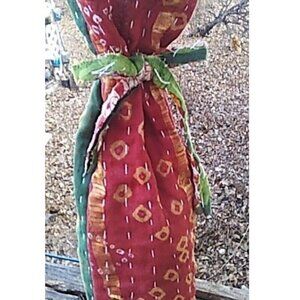 Kantha Wine Bottle Gift Bag Red Green Gold Silk Ribbon Woven In Handmade  WB1.